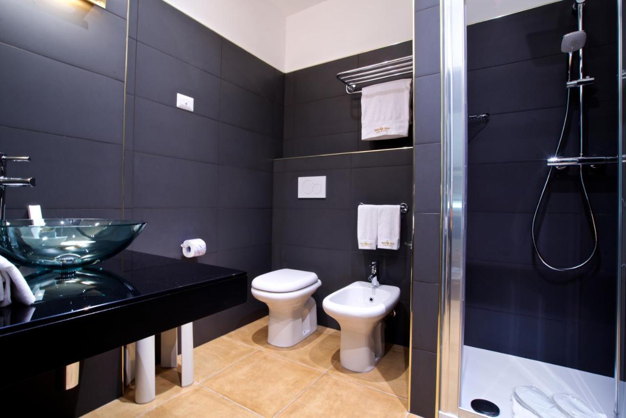 Design Suite Тирано Екстериор снимка
