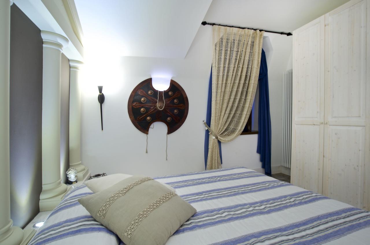 Design Suite Тирано Екстериор снимка